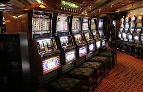 Pemutaran langsung permainan live casino yang interaktif dan profesional bagi pengguna Indonesia